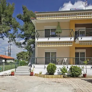 Apartament Mr&mrs, Paradisos